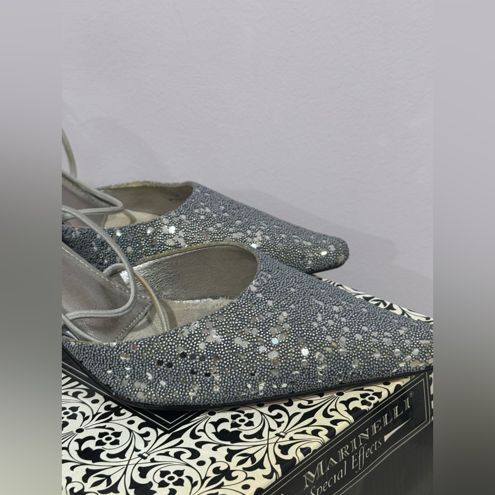 A. Marinelli size 7.5 silver sparkly heels in great condition! - Picture 4 of 10